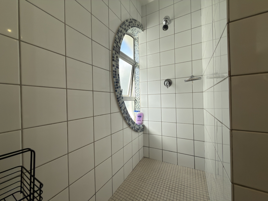 2 Bedroom Property for Sale in Claremont Upper Western Cape